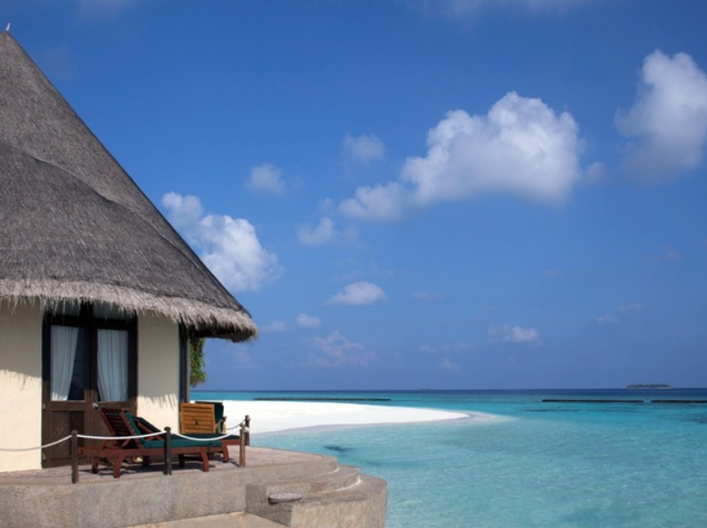 Мальдивы атолл Баа остров вид сверху