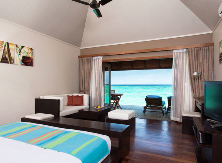 Отель Veligandu Island Resort